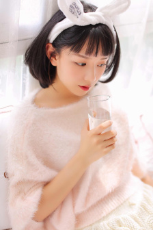 日韩美女